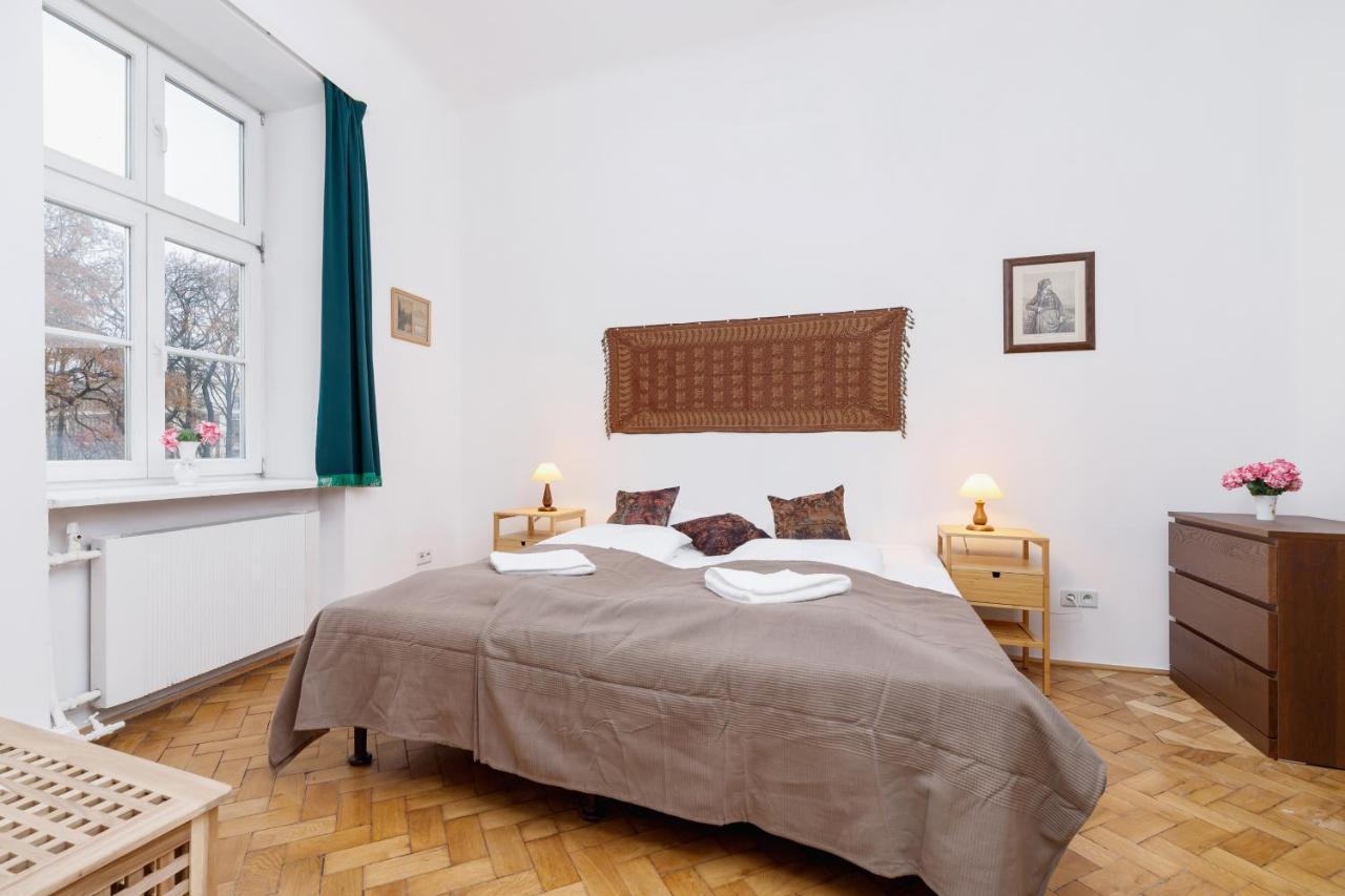 Apartment Pijarska Krakow By Noclegi Renters ภายนอก รูปภาพ