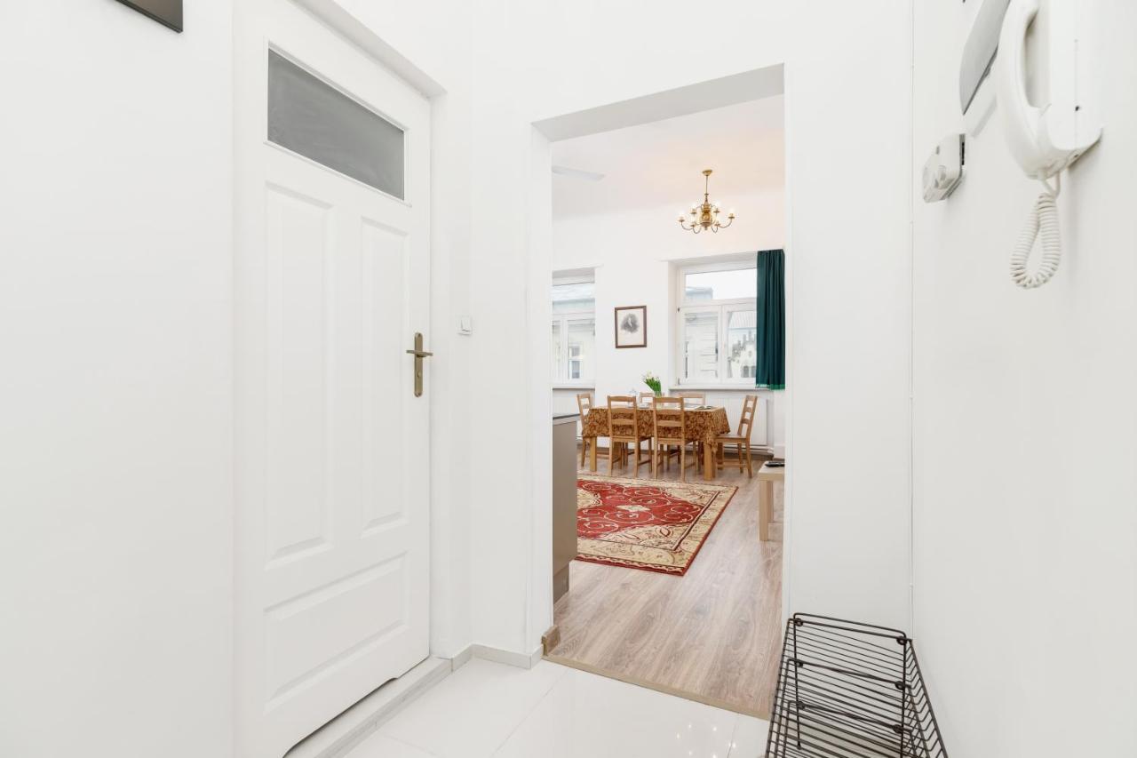 Apartment Pijarska Krakow By Noclegi Renters ภายนอก รูปภาพ
