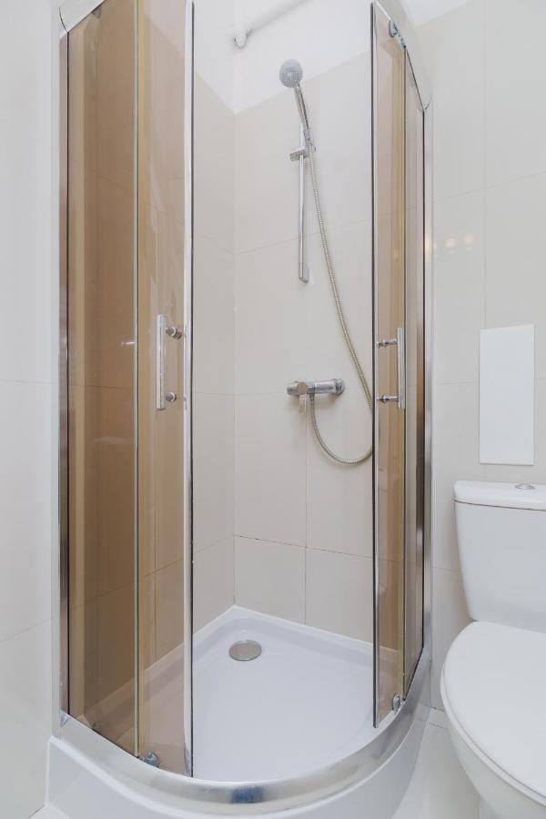 Apartment Pijarska Krakow By Noclegi Renters ภายนอก รูปภาพ